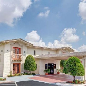 Travelodge by Wyndham North Richland Hills/Dallas/Ft Worth Thumbnail