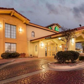 La Quinta Inn & Suites by Wyndham El Paso Lomaland Thumbnail