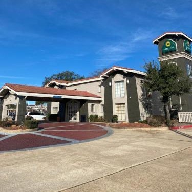 La Quinta Inn & Suites by Wyndham Tyler Thumbnail