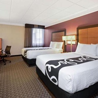 La Quinta Inn & Suites by Wyndham Tacoma Seattle Thumbnail