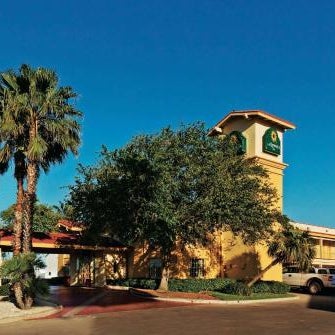 La Quinta Inn & Suites by Wyndham Corpus Christi North Thumbnail