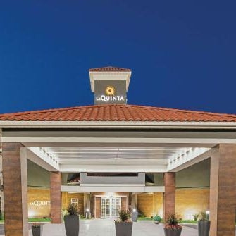La Quinta Inn & Suites by Wyndham Fort Worth North Thumbnail