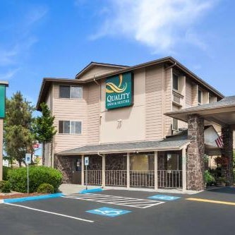 Quality Inn & Suites Thumbnail