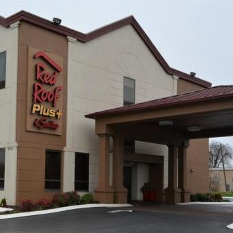 Red Roof PLUS+ & Suites Chattanooga - Downtown Thumbnail