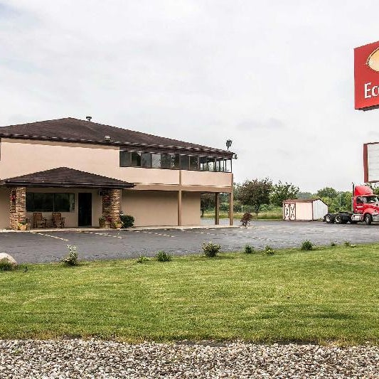 Econo Lodge Paw Paw Thumbnail
