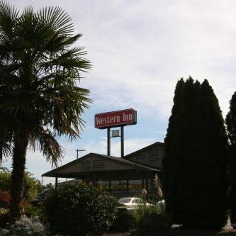 Western Inn Lakewood Thumbnail