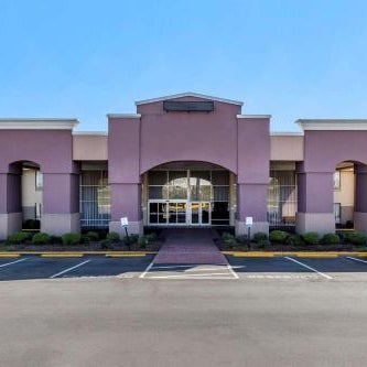 Quality Inn & Suites - Greensboro-High Point Thumbnail