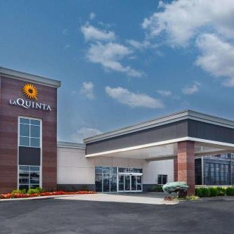 La Quinta Inn & Suites by Wyndham Joplin Thumbnail