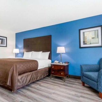Day Inn and Suites by Wyndham Oxford Thumbnail