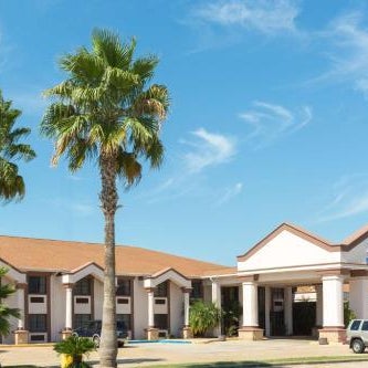 Baymont by Wyndham Port Arthur/Groves Area Thumbnail