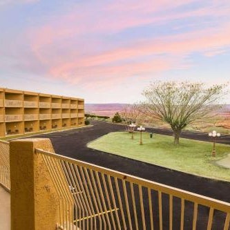 QUALITY INN VIEW OF LAKE POWELL - PAGE Thumbnail