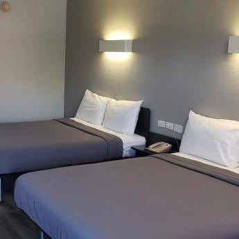 Days Inn by Wyndham Columbus Worthington Thumbnail