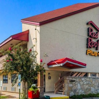 Red Roof Plus Nashville North - Goodlettsville Thumbnail