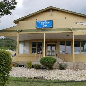 HillView Inn at Six Flags Fiesta Thumbnail