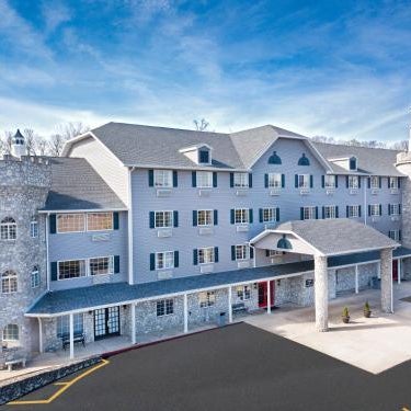 The Stone Castle Hotel & Conference Center Thumbnail