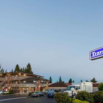 Econo Lodge Edmonds North Seattle Thumbnail