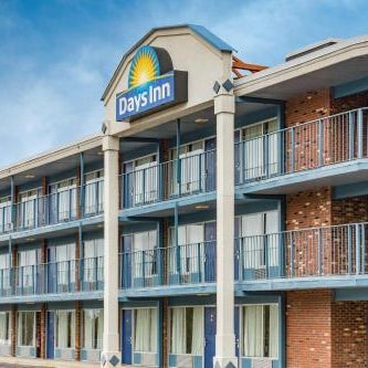 Days Inn by Wyndham Lexington Thumbnail