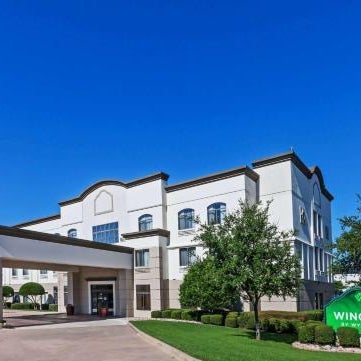 Comfort Inn & Suites Irving Las Colinas DFW Thumbnail
