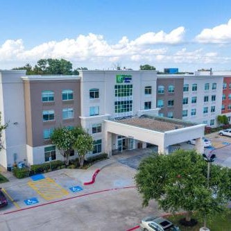 Holiday Inn Express & Suites Arlington North Stadium Area By IHG Thumbnail