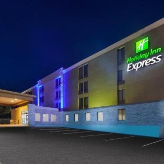 Holiday Inn Express Fairfax-Arlington Boulevard By IHG