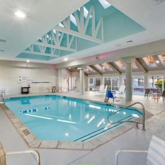 Orangewood Inn & Suites Kansas City Airport Thumbnail