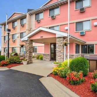 Quality Inn Cedar Rapids South Thumbnail