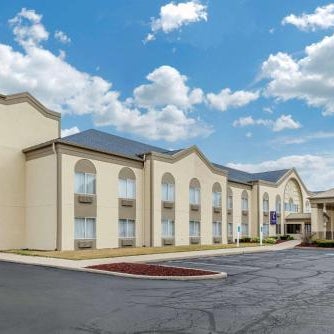 Comfort Suites Thumbnail