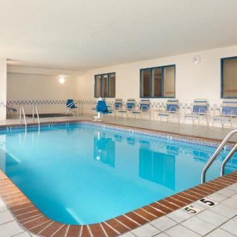 Sleep Inn & Suites Salina I-135 Thumbnail