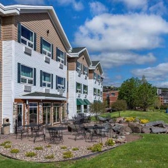 Lift Bridge Lodge, Ascend Hotel Collection Thumbnail