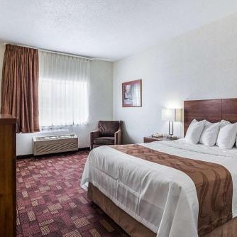 Econo Lodge Luverne I-90 Thumbnail