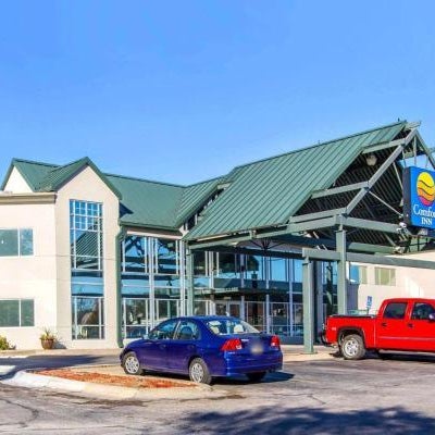 The Inn & Suites Omaha Near Zoo Thumbnail