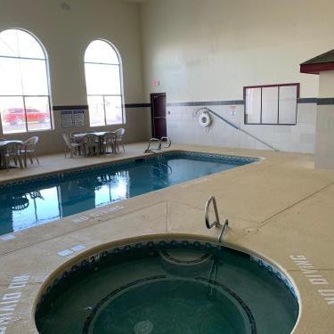 Brentwood Inn & Suites Thumbnail