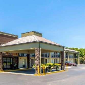 Quality Inn Simpsonville Thumbnail