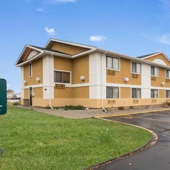 Quality Inn & Suites South Thumbnail