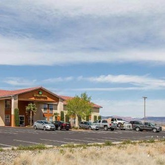 Quality Inn Zion Thumbnail
