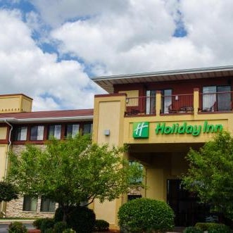 Holiday Inn Hotel Pewaukee-Milwaukee West By IHG Thumbnail