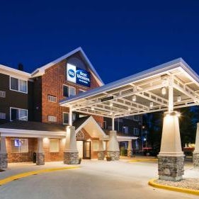 Best Western Harvest Inn & Suites Thumbnail