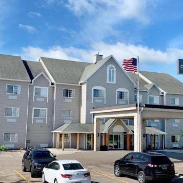Country Inn & Suites by Radisson, Owatonna, MN Thumbnail