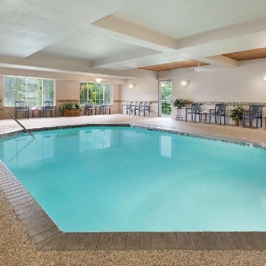 Country Inn & Suites by Radisson, Minneapolis-Shakopee Thumbnail