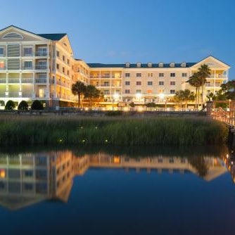 Courtyard by Marriott Charleston Waterfront Thumbnail
