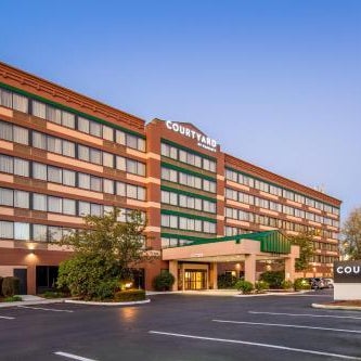 Courtyard by Marriott Portland Airport Thumbnail