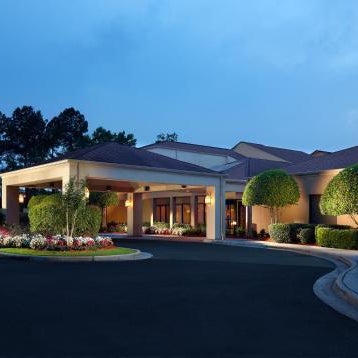 Courtyard by Marriott Savannah Midtown Thumbnail