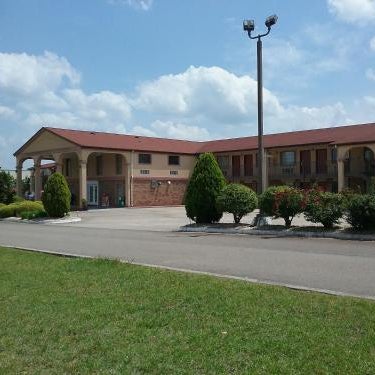 Americas Best Value Inn Blue Ridge Thumbnail