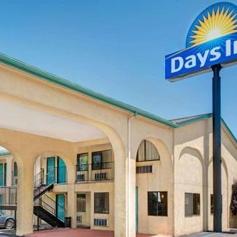 Days Inn by Wyndham Espanola Thumbnail