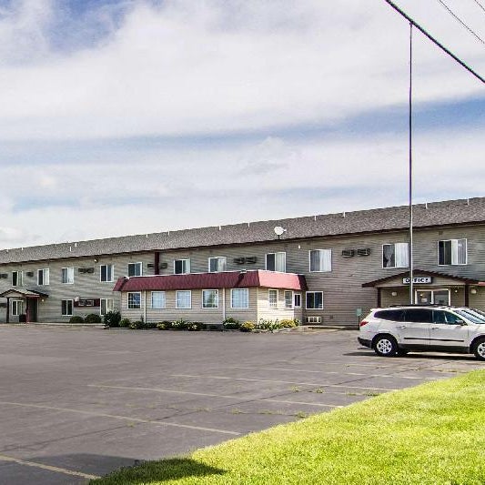 Days Inn by Wyndham Fergus Falls Thumbnail