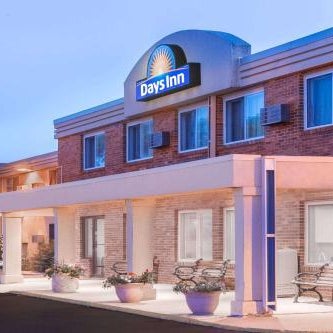 Days Inn by Wyndham Sioux Falls Thumbnail