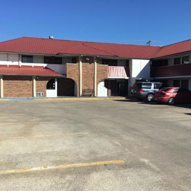 Executive Inn