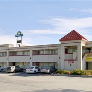 Days Inn by Wyndham Mt. Sterling Thumbnail