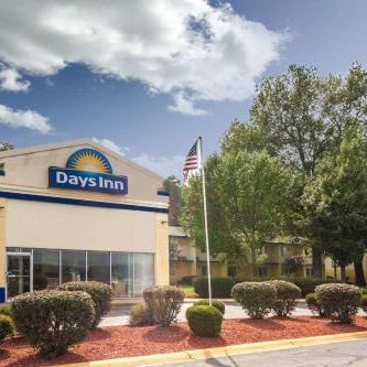 Days Inn by Wyndham Portage/Indiana Dunes National Park Thumbnail