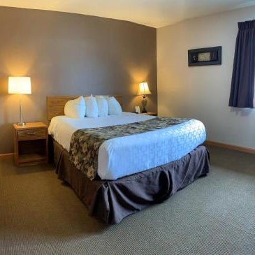 Days Inn by Wyndham Spearfish Thumbnail